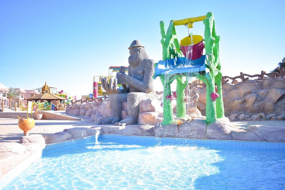 Parrotel Aqua Park Resort (ex. Park Inn) 4*