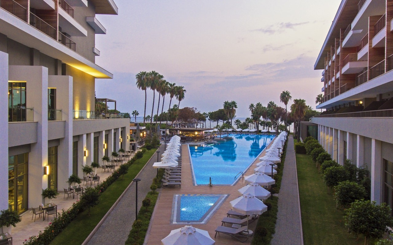 Barut Cennet & Acanthus 5*