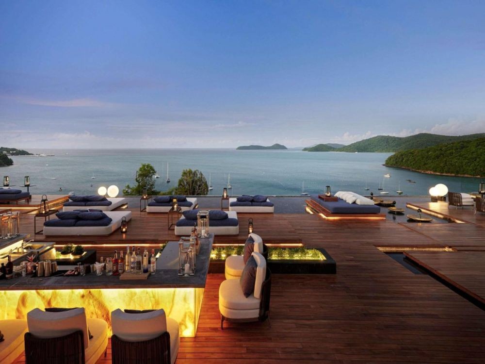 V Villas Phuket 5*