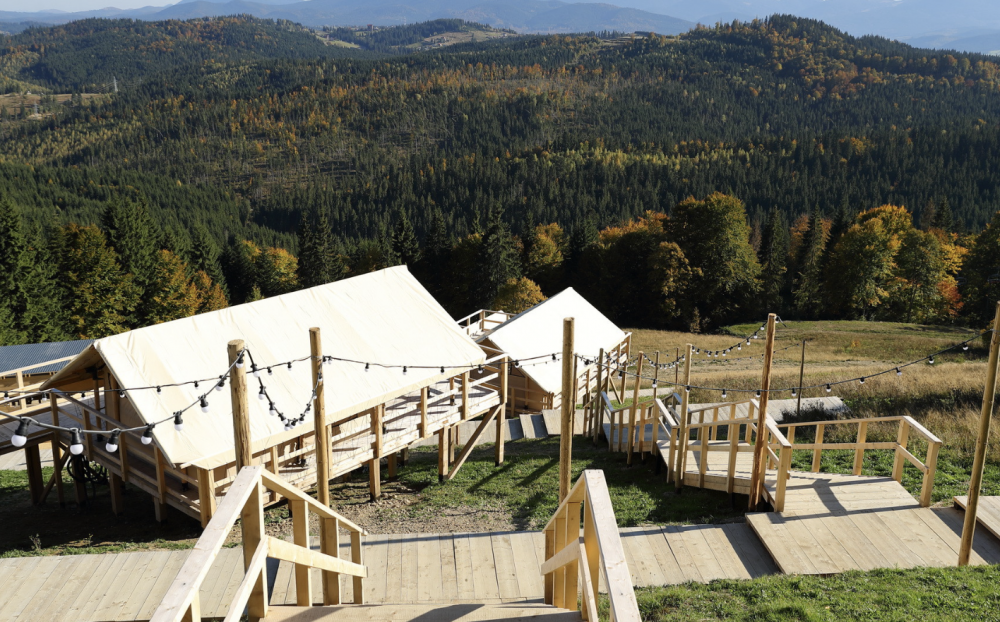 Bukovel Glamping Nature Lodge 