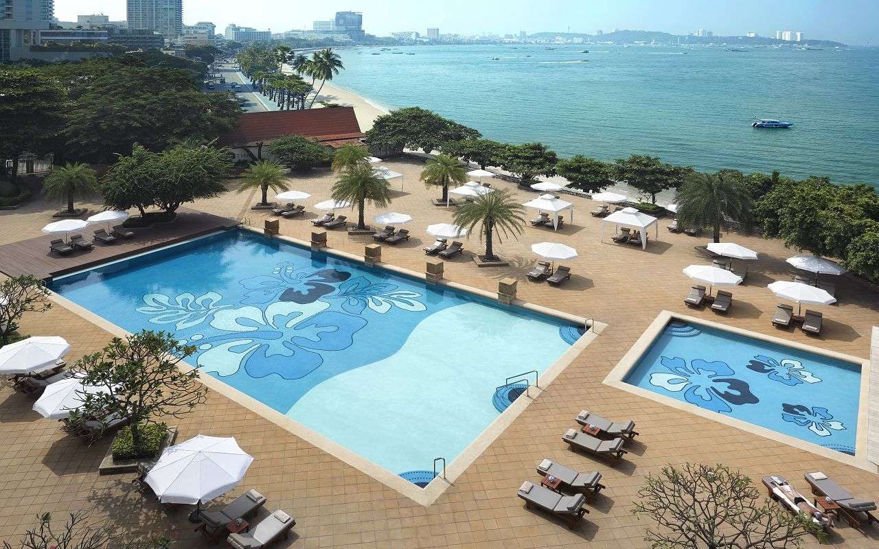 Dusit Thani Pattaya 5*