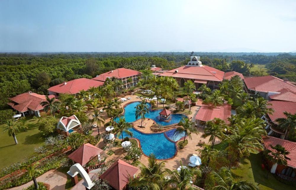 Caravela Beach Resort Goa (ex. Ramada Caravela) 5*