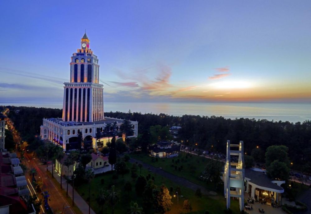 Sheraton Batumi 5*