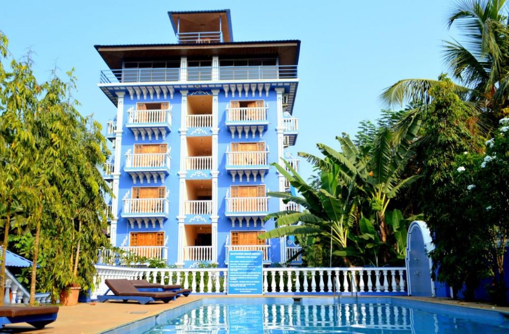 Mayflower Beach Resort 3*