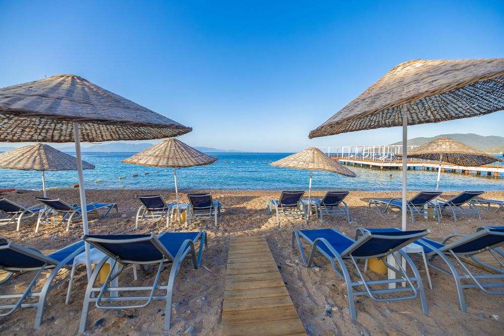 Latanya Park Resort Hotel 4*