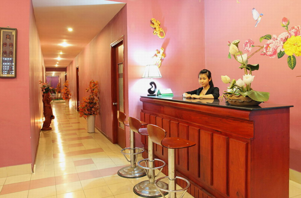 Angella Hotel 3*