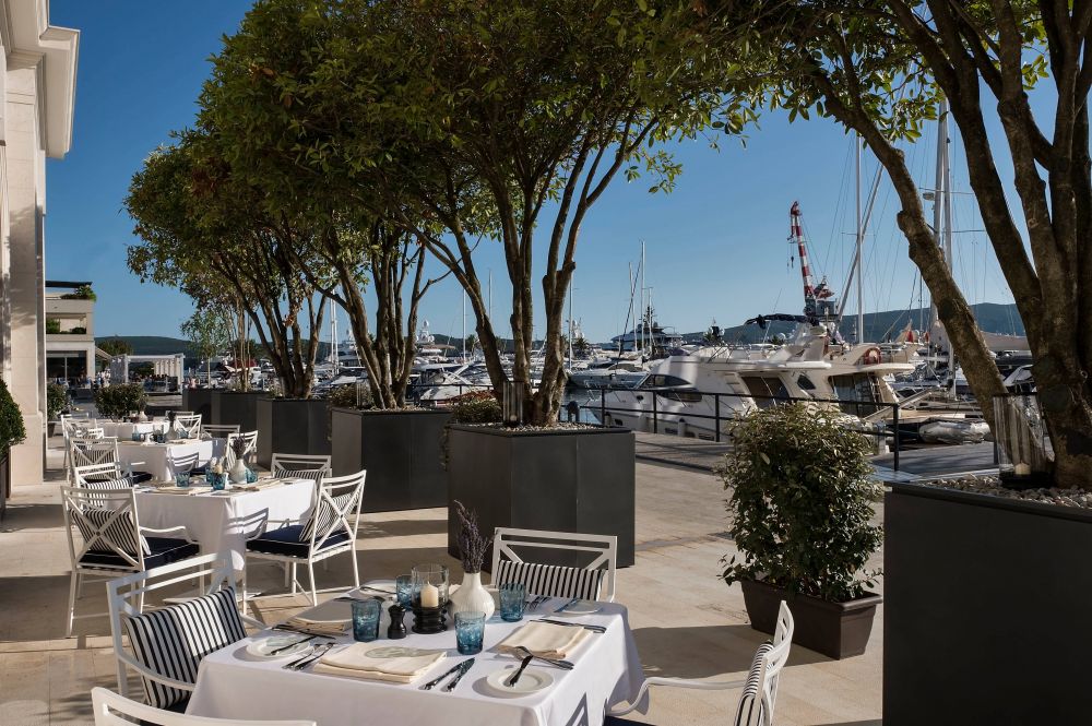 Regent Porto Montenegro 5*