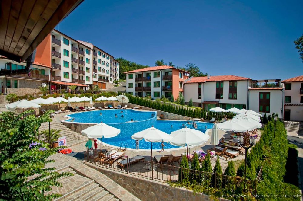 Arkutino Family Resort 4*