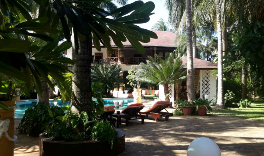 African House Resort 4*