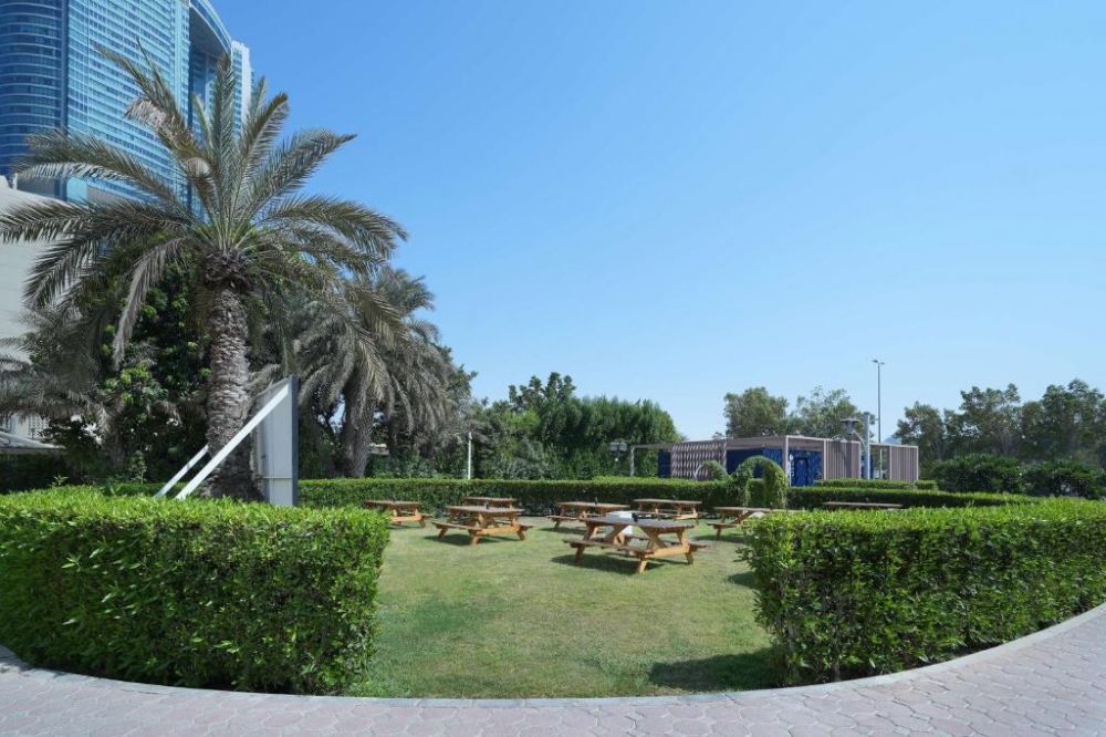 Radisson Blu Hotel & Resort Abu Dhabi Corniche (ex. Hilton Abu Dhabi) 5*