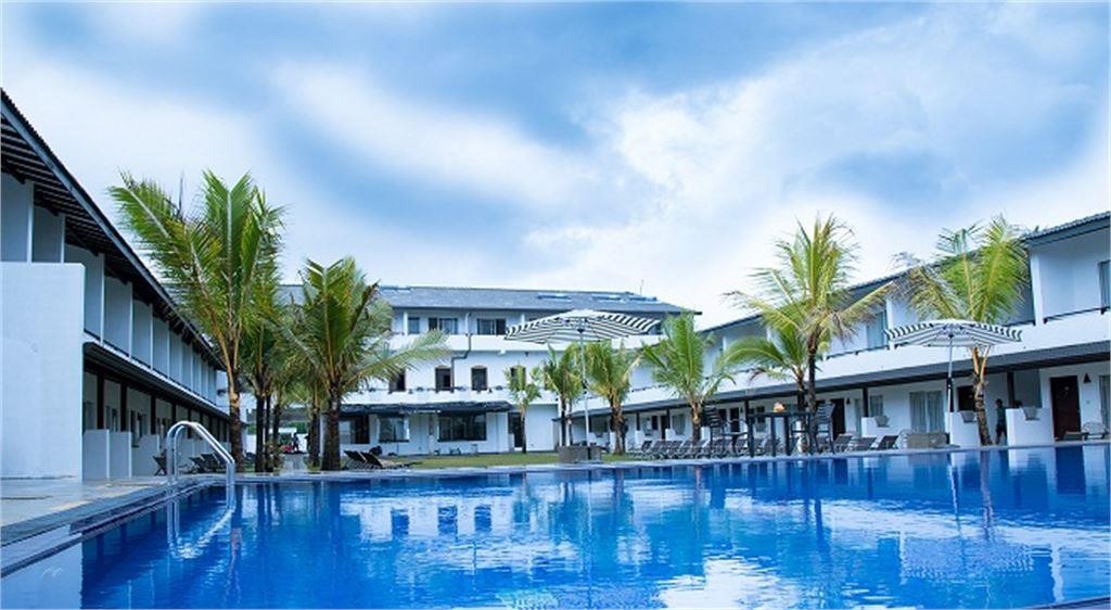 Coco Royal Beach Resort 4*