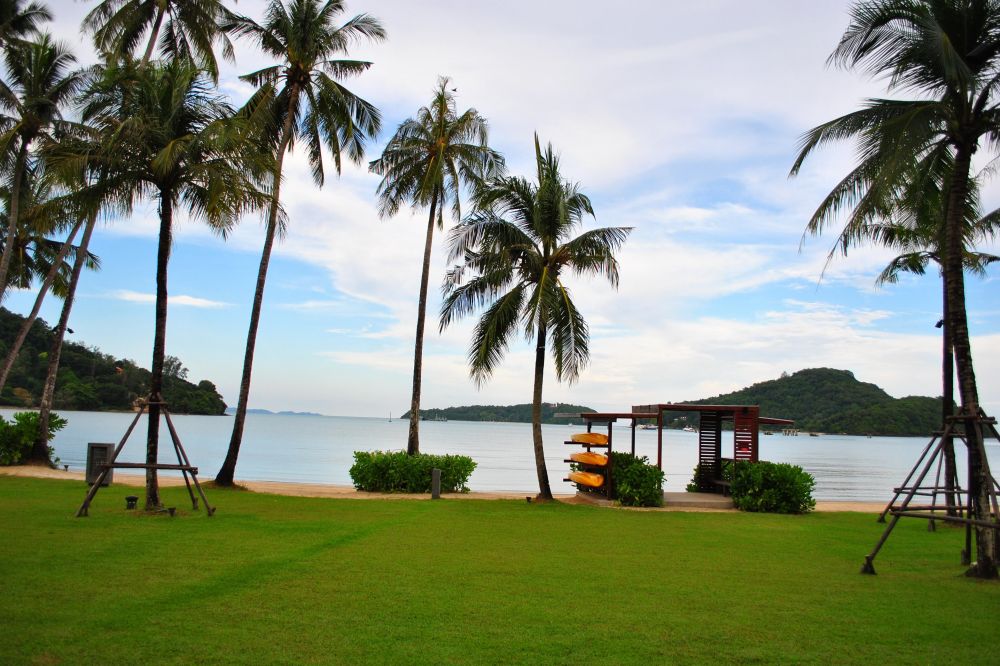 Phuket Panwa Beachfront Resort (ex. Crowne Plaza Phuket Panwa Beach) 5*