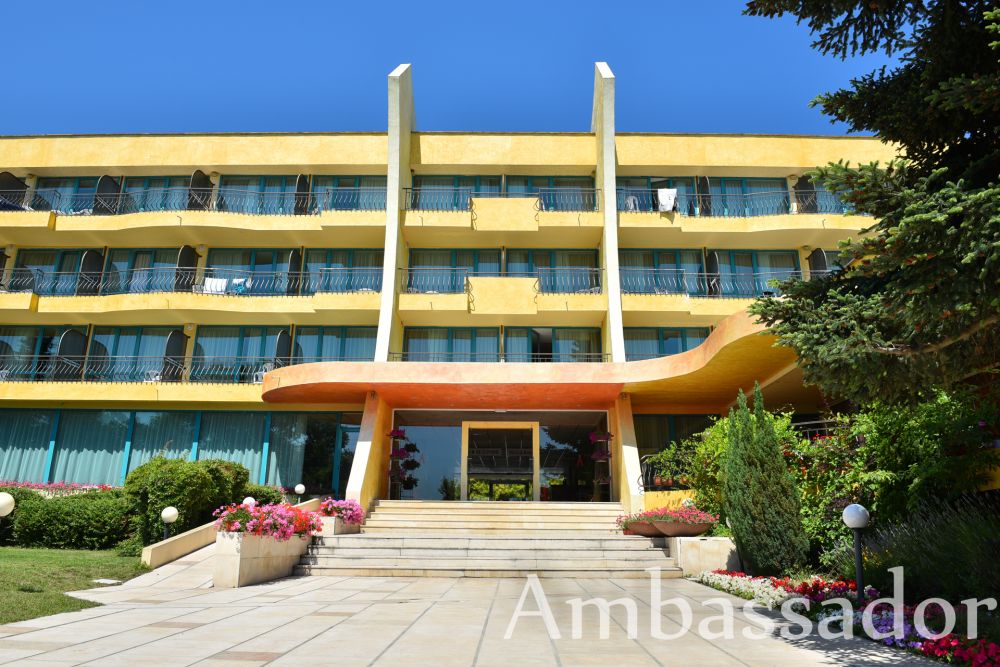 Ambassador Golden Sands 3*