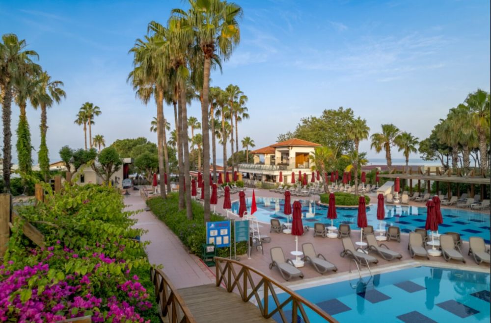 Trendy Palm Beach 5*