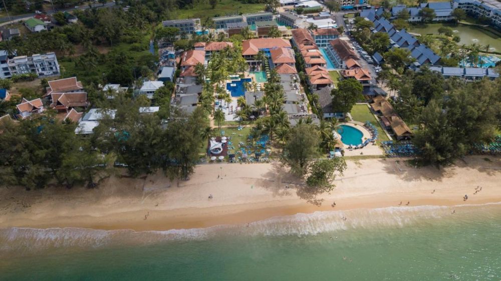 The Briza Beach Resort, Khao Lak 4*