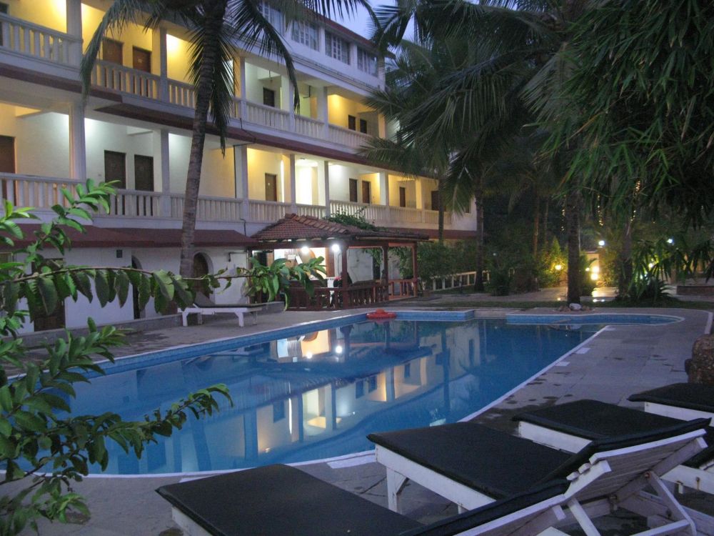 Kristal Sands Beach Resort 3*