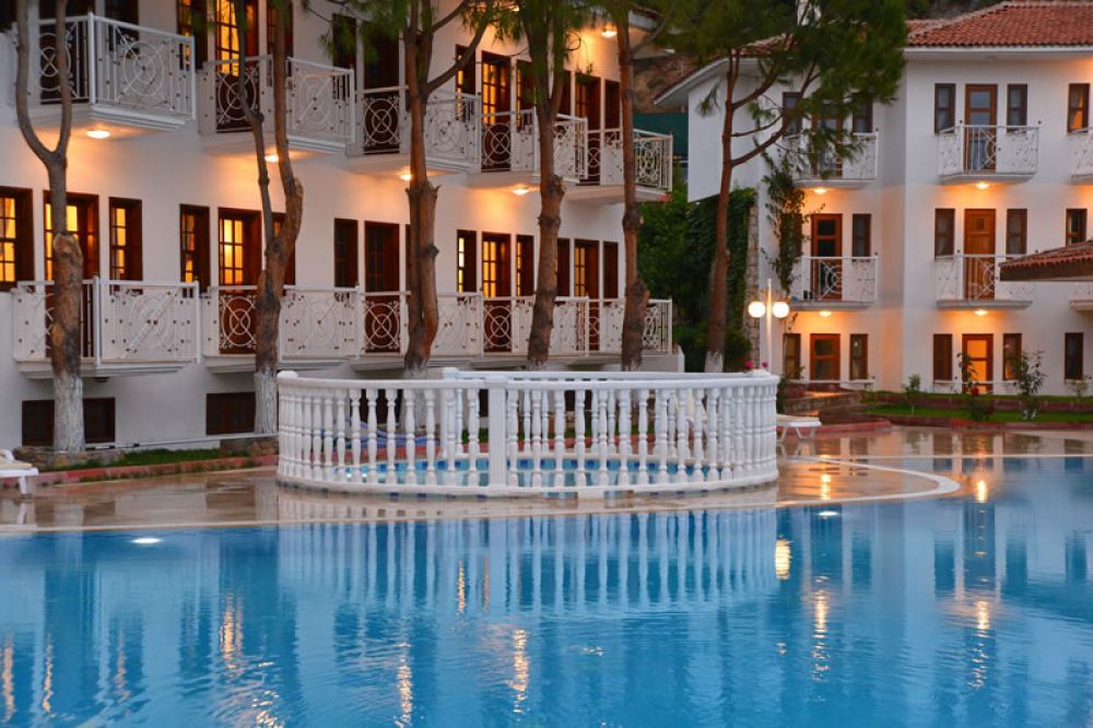 White Otel Oludeniz 3*