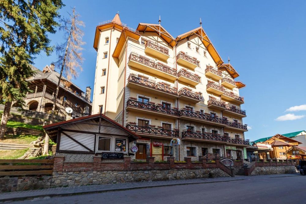 Patkovski Hotel 3*