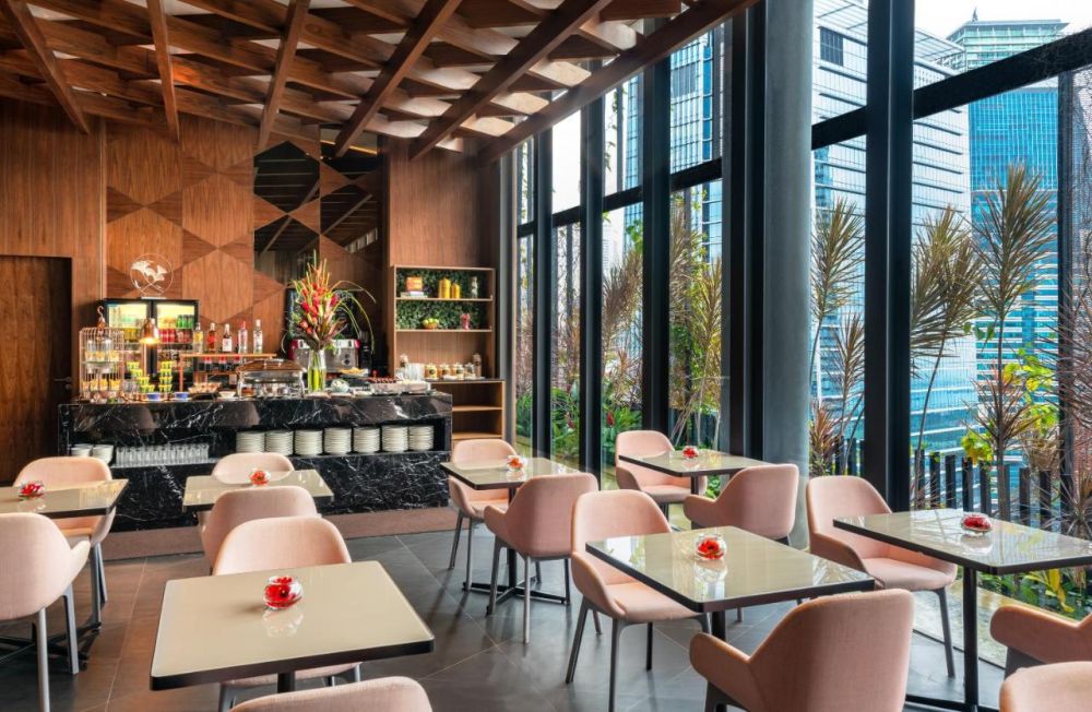 Oasia Hotel Downtown, Singapore by Far East Hospitality 4*