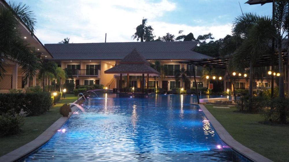 Chivatara Resort & SPA Bang Tao Beach Phuket 3*