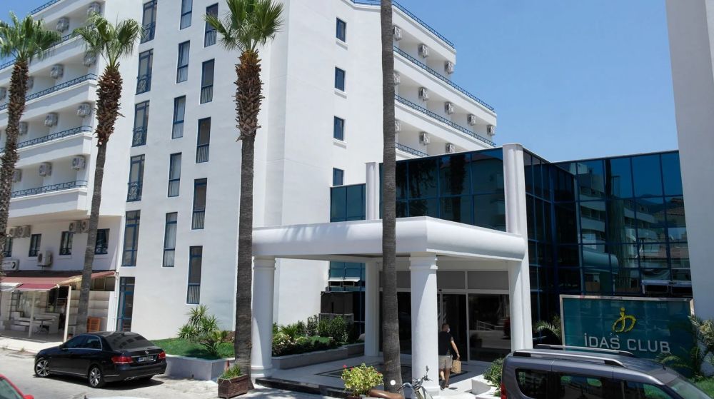 Idas Club Hotel 4*