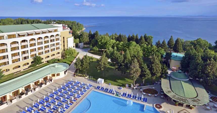 Sol Nessebar Palace 5*