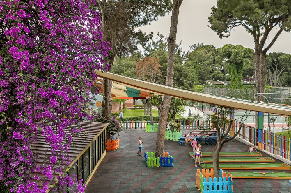 Pine Beach Belek 5*