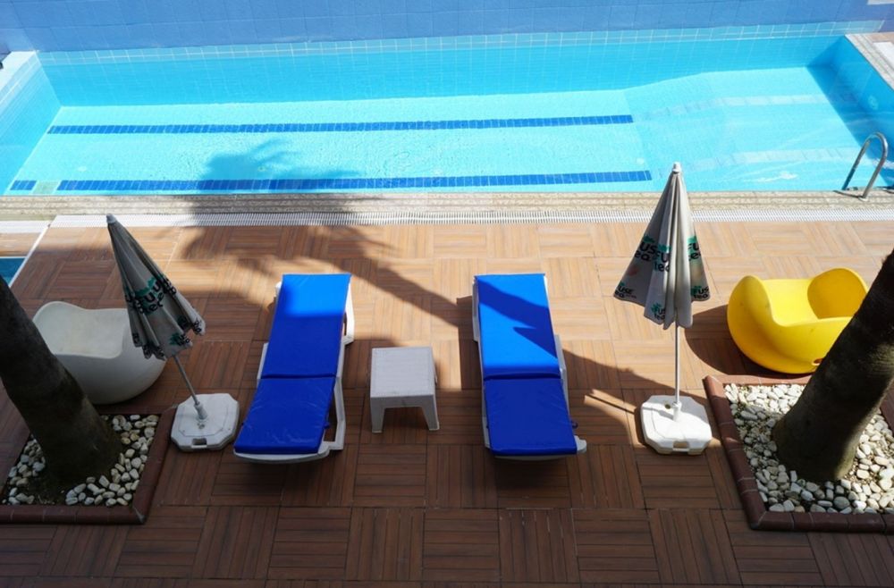 Barhan Beach Hotel 3*