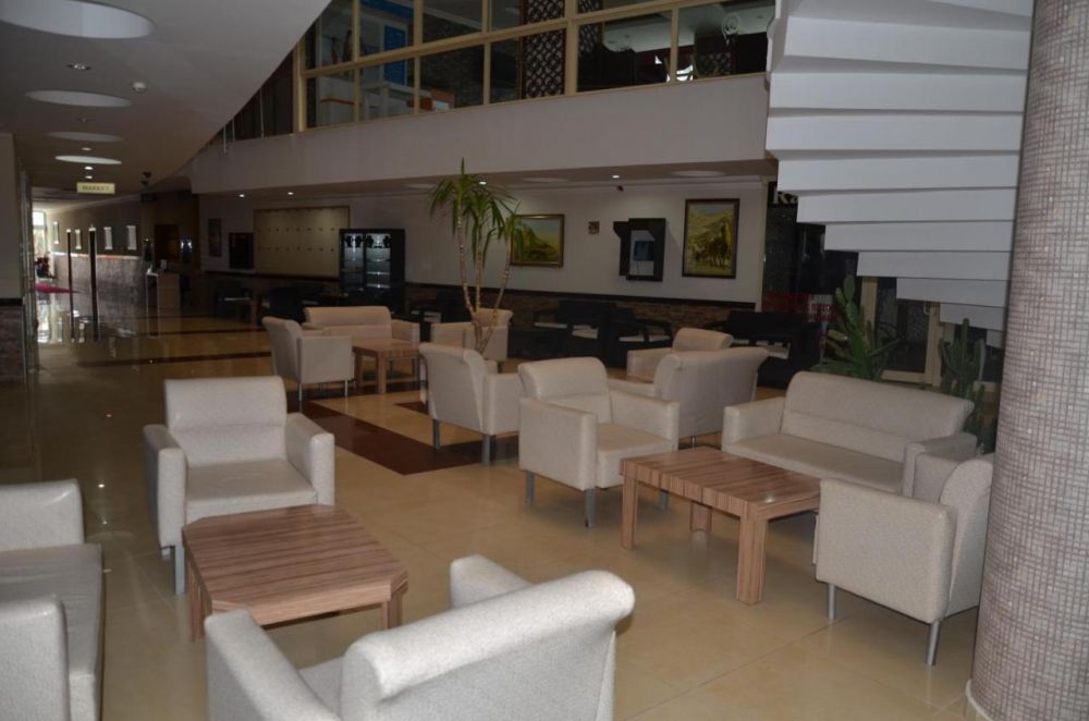 Lims Bonadea Beach Hotel 4*