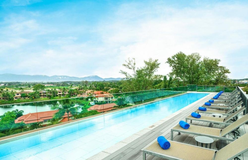 Hilton Garden Inn Phuket Bangtao 4*