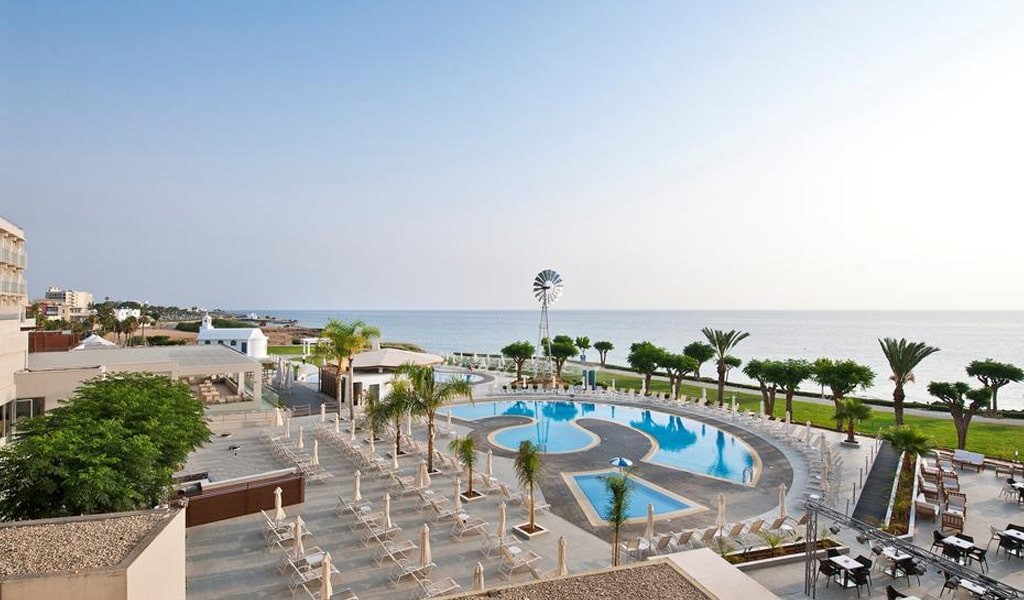 Pernera Beach Hotel 4*