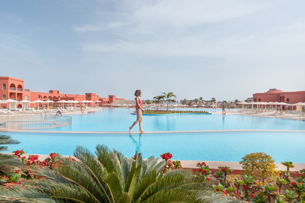 Albatros Laguna Club Resort 4*