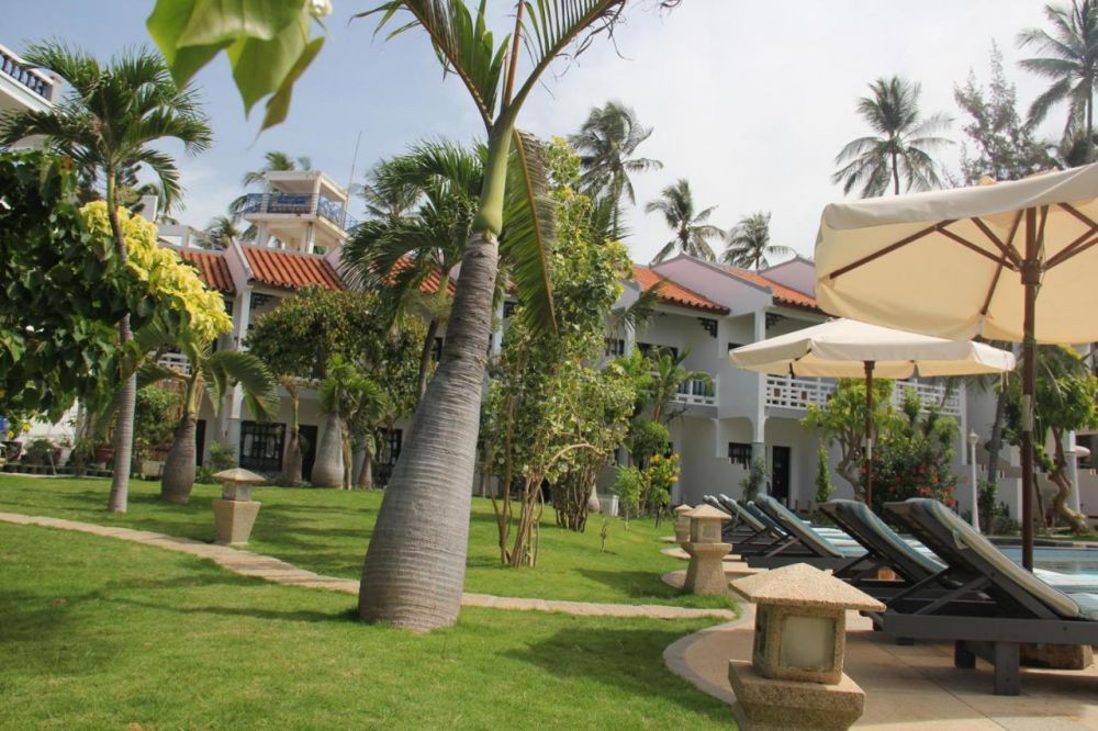 Dynasty Muine Beach Resort 3*