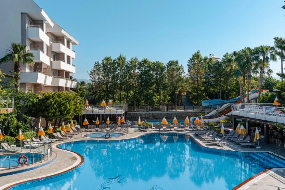 Club Mermaid Village 4*