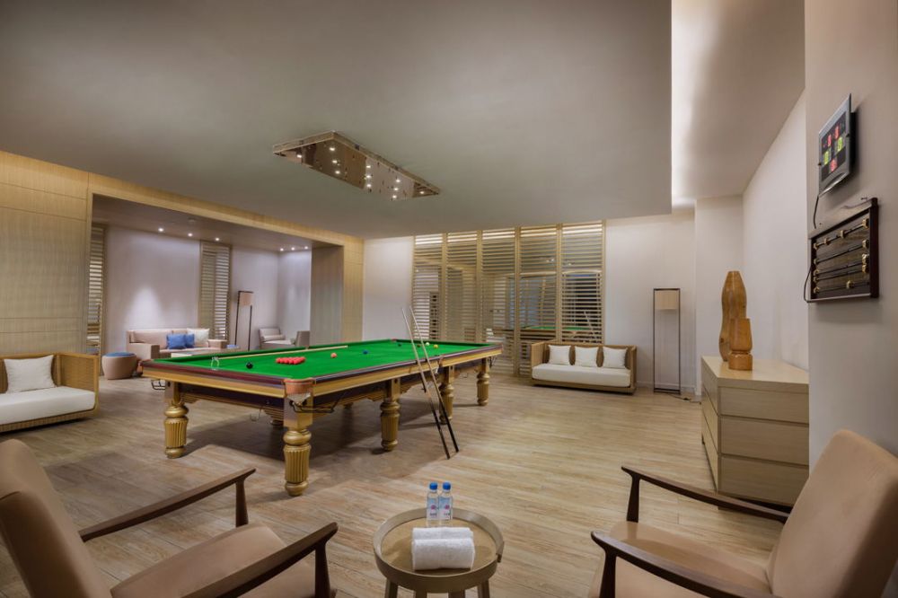 Sanya Tibet Hotel 5*