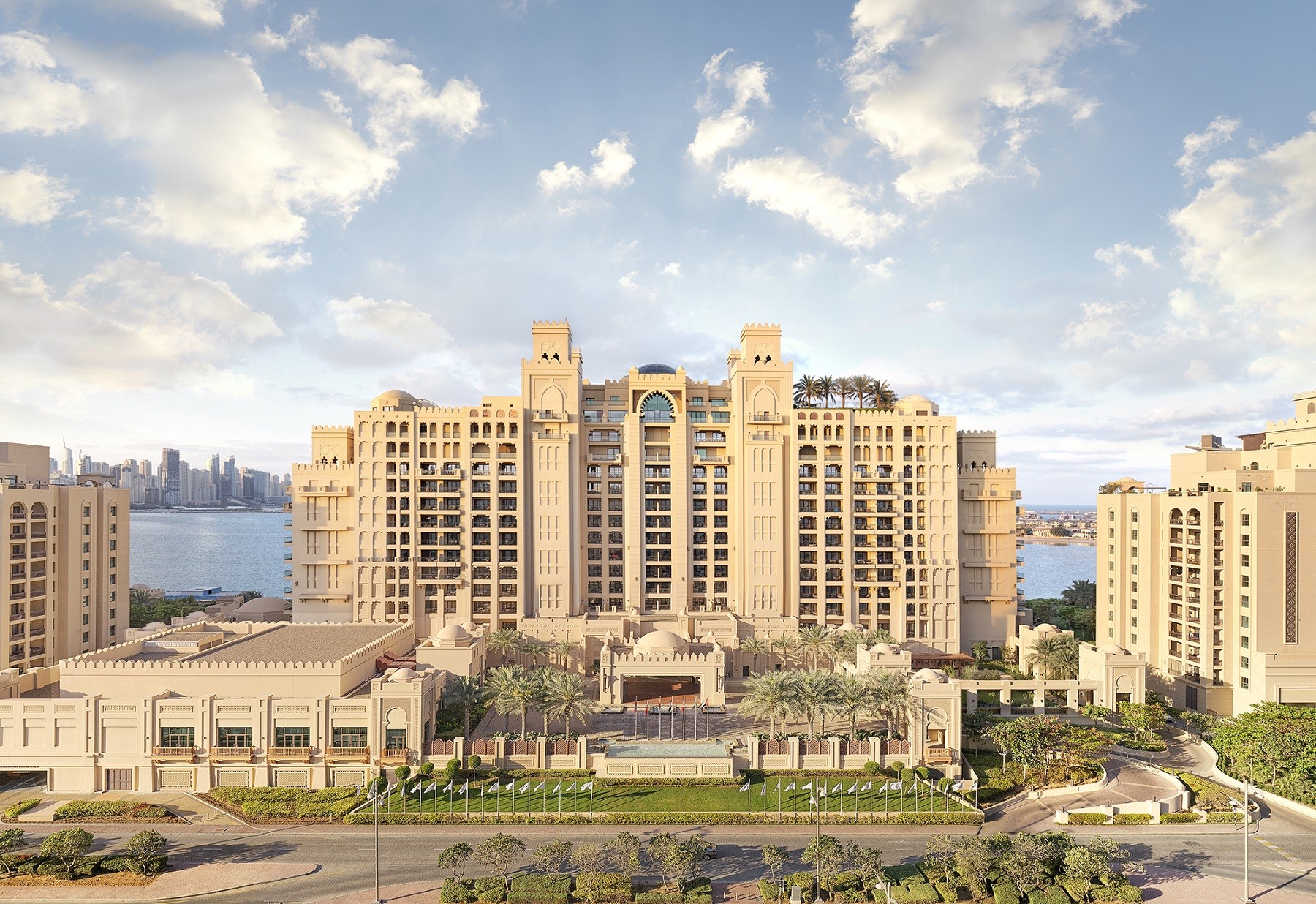 Fairmont The Palm Dubai 5*