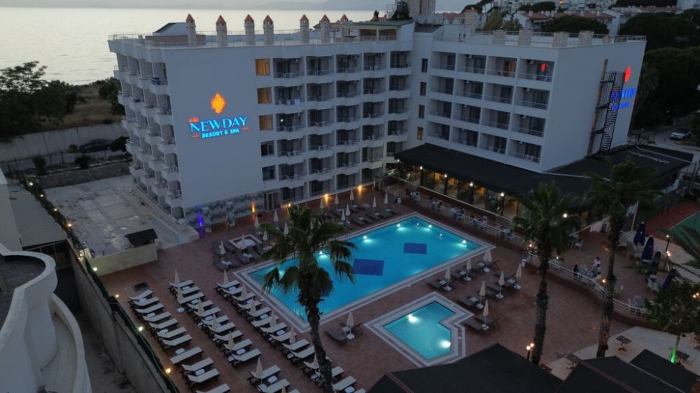 Ada Newdays Resort 4*