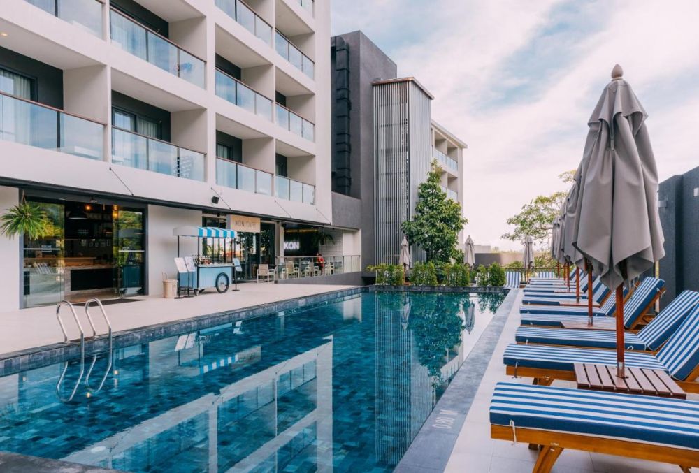 Hotel Ikon Phuket 4*