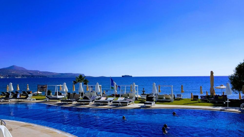 Kiani Beach Resort Family 5*