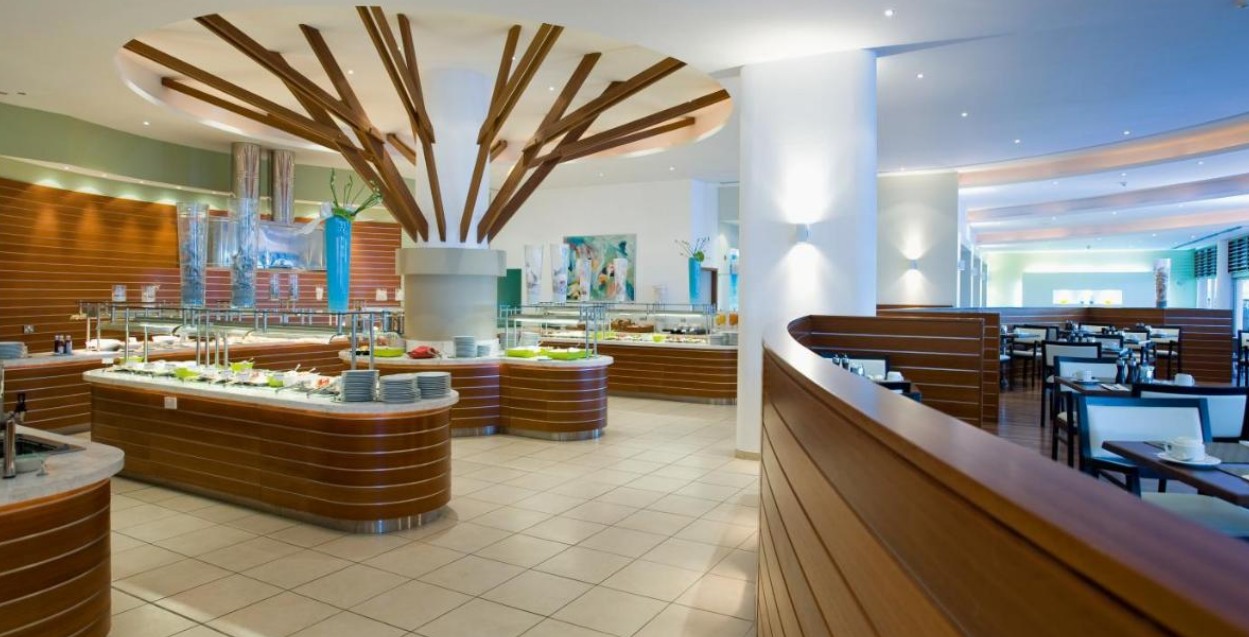 Mediterranean Beach Hotel 4*