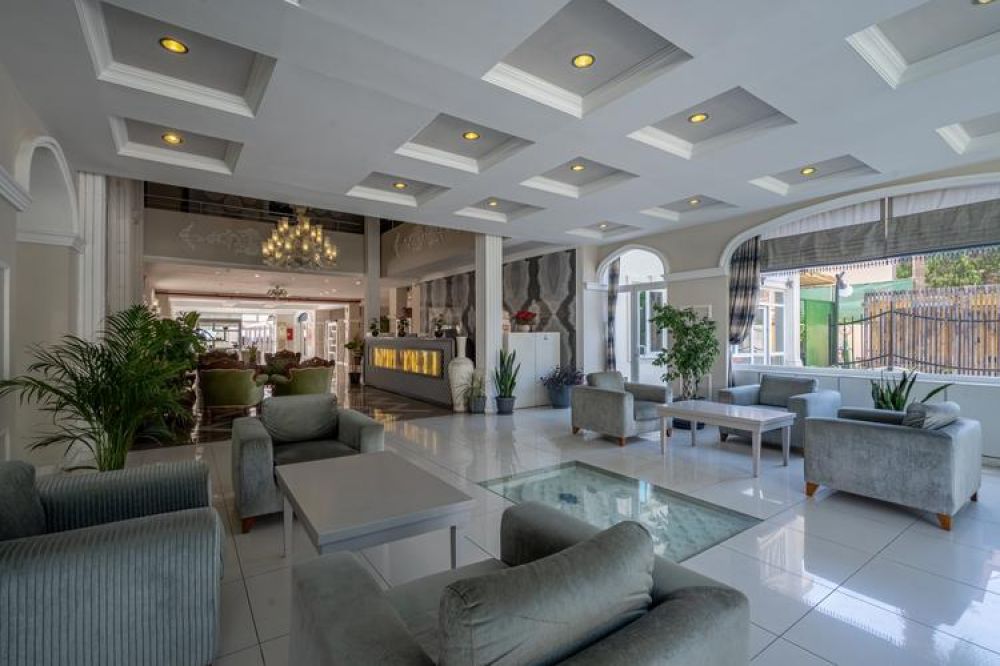 Club Marakesh Beach Hotel 4*