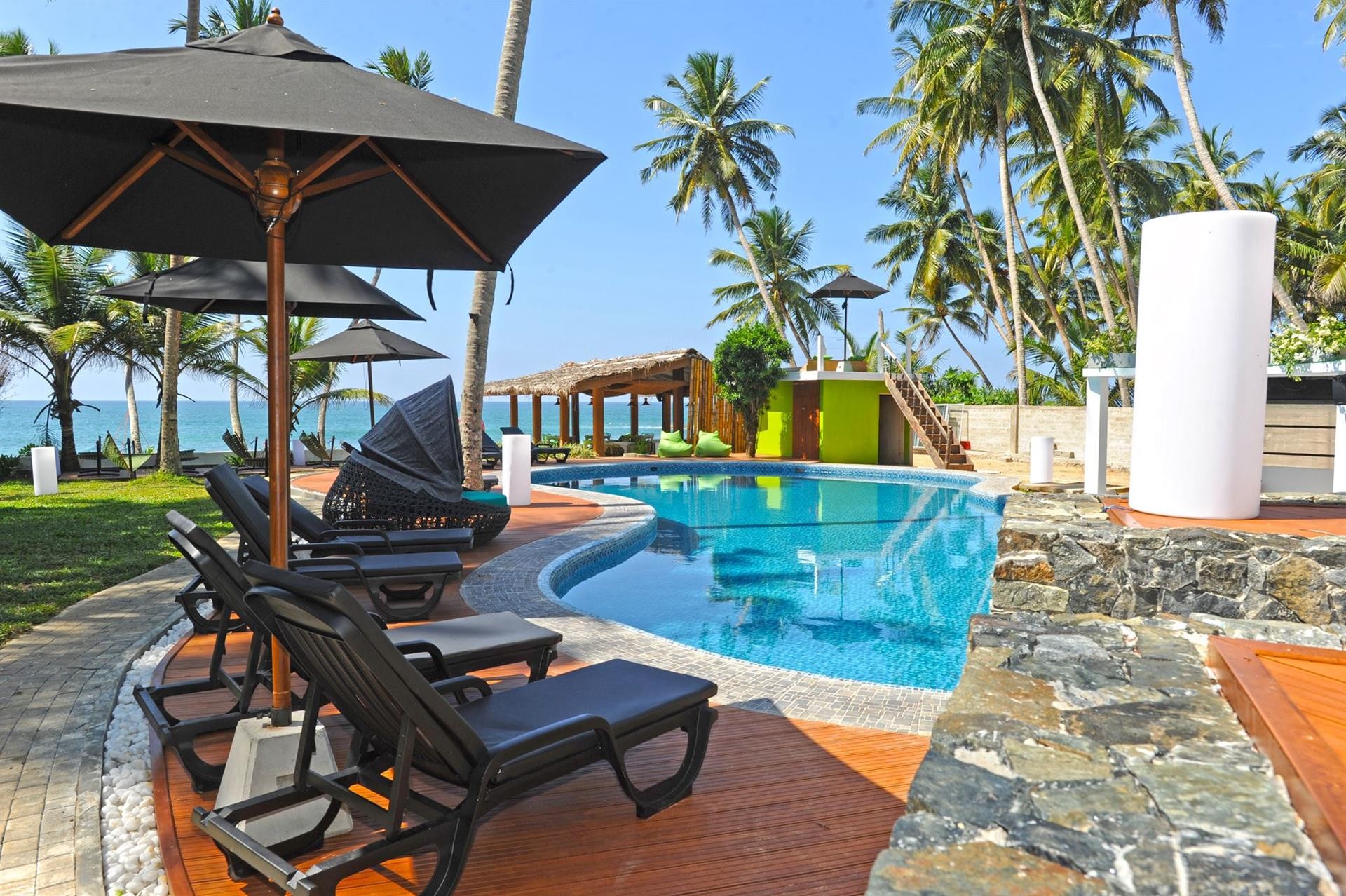 Hotel J Ambalangoda (ex Juce Hotel) 3*