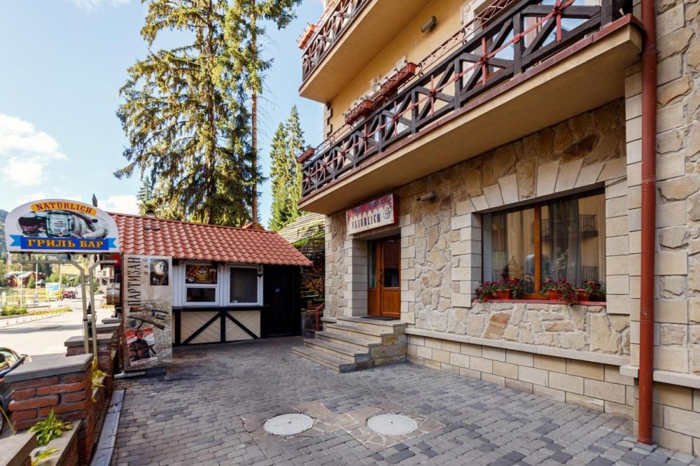 Patkovski Hotel 3*