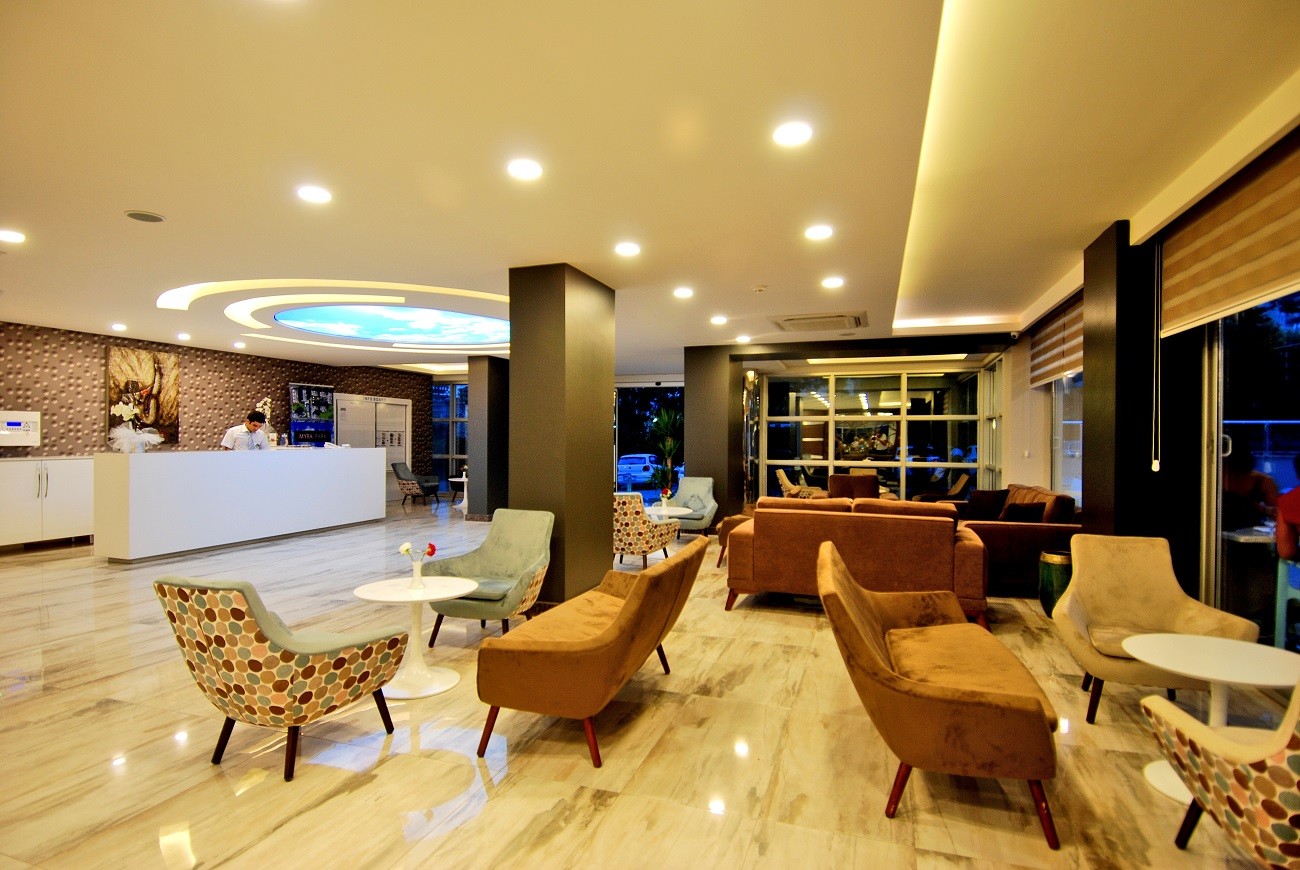 Kleopatra Ramira Hotel 4*