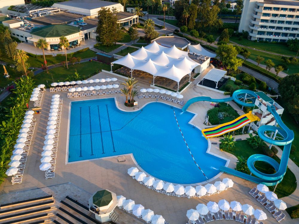 Mirage Park Resort 5*