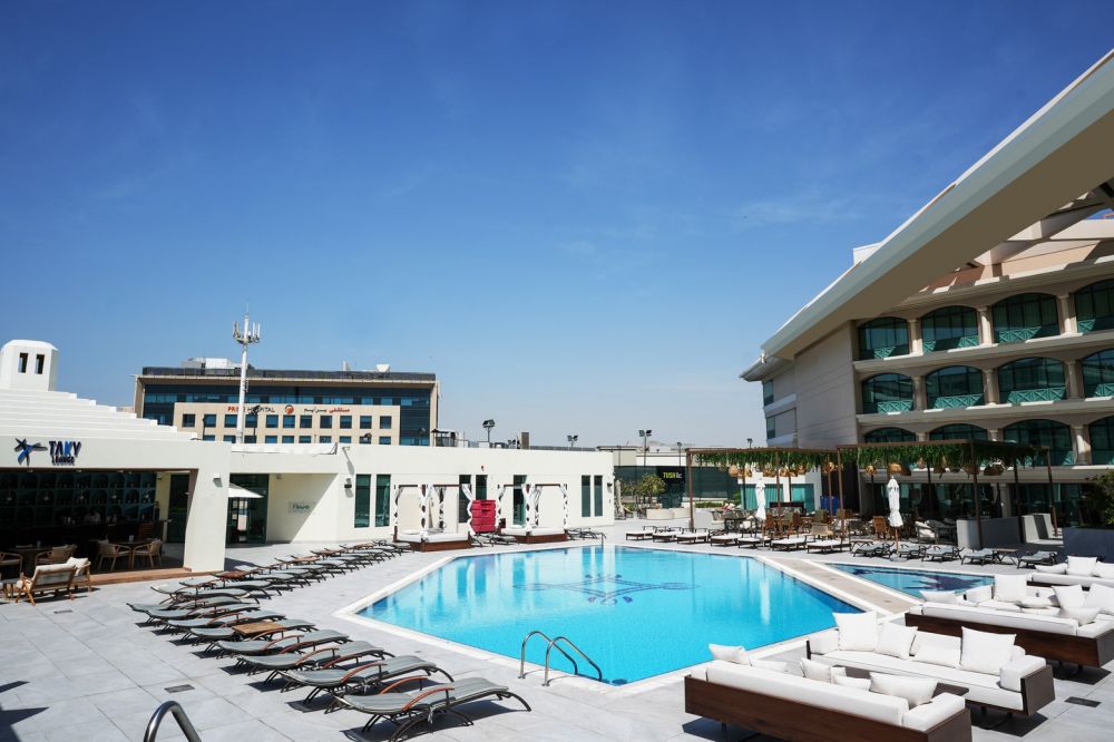 Movenpick Grand Al Bustan (ex. Roda Al Bustan Dubai) 5*