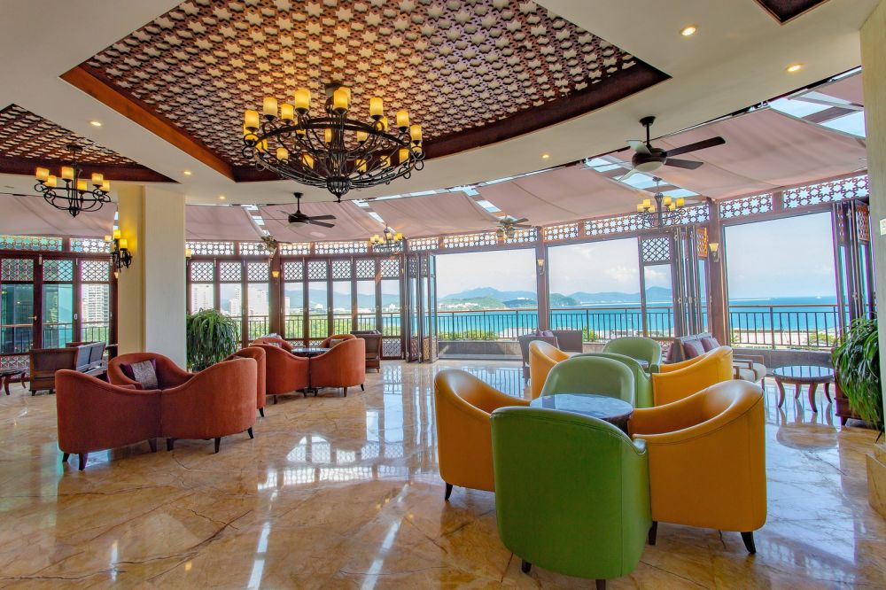 Sanya Yuhuayuan Seaview Hotel 4*