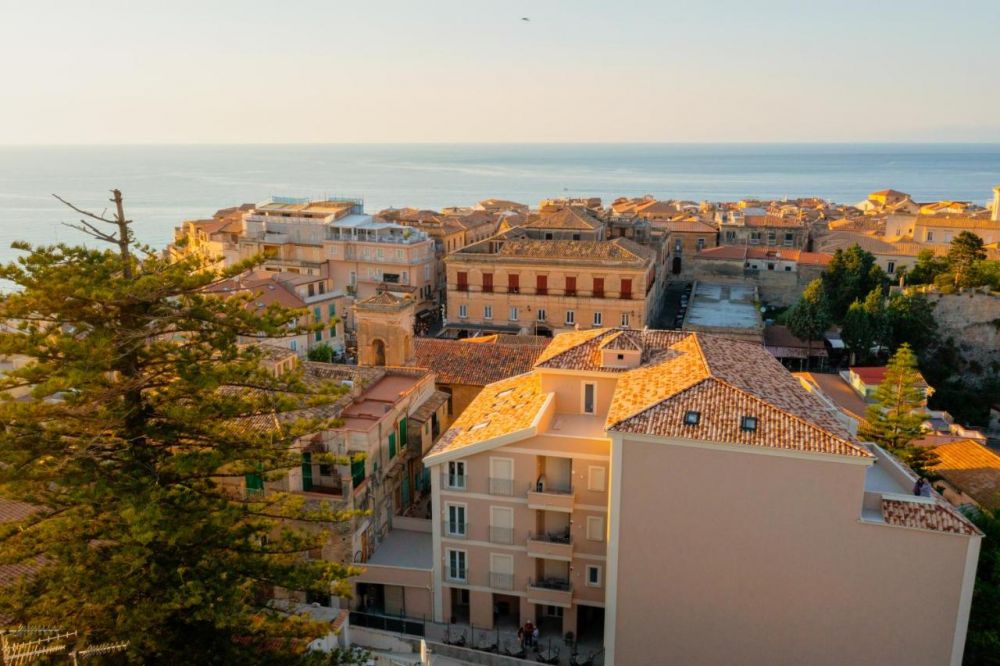 Eliseo Palace Tropea 4*