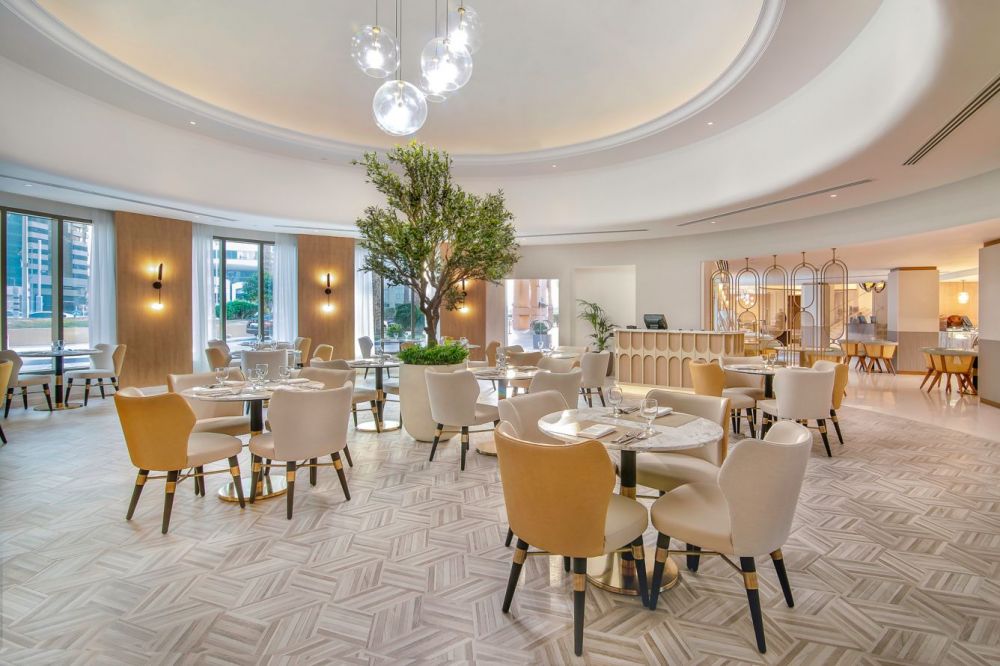 Sheraton Abu Dhabi Hotel & Resort 5*