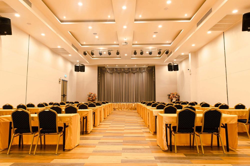 Tour De Phuket Hotel 4*